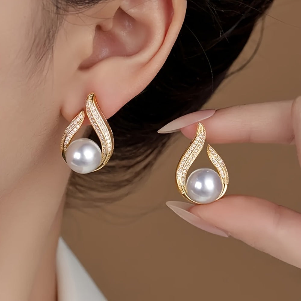 Elegant Sparkling Pearl Earrings | 18K Gold