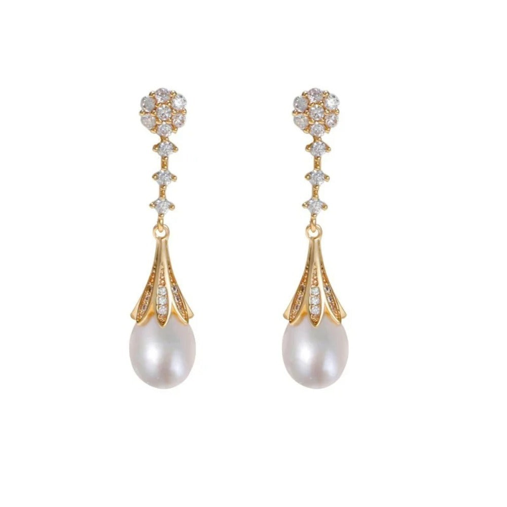 Luxurious Diamond Pearl Earrings | 18K Gold