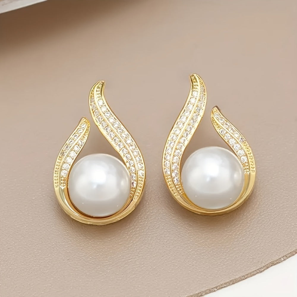 Elegant Sparkling Pearl Earrings | 18K Gold